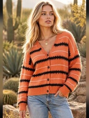Trendy V-Neck Long-Sleeve Sweater Button Front Striped Size Medium